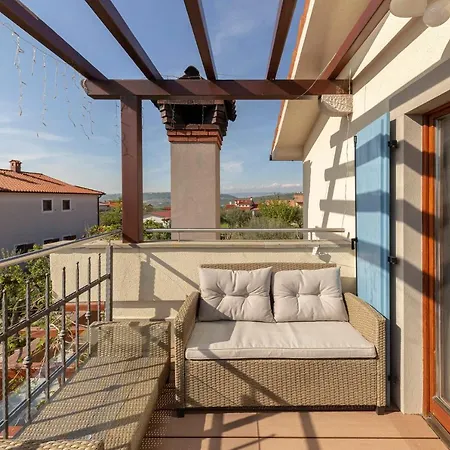 Apartma Koper